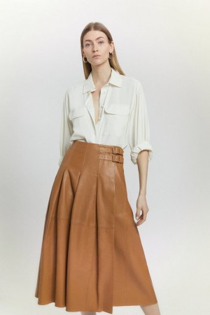 Camel Karen Millen Leather Buckle Side Pleated Maxi Skirt | 1029KGPBR